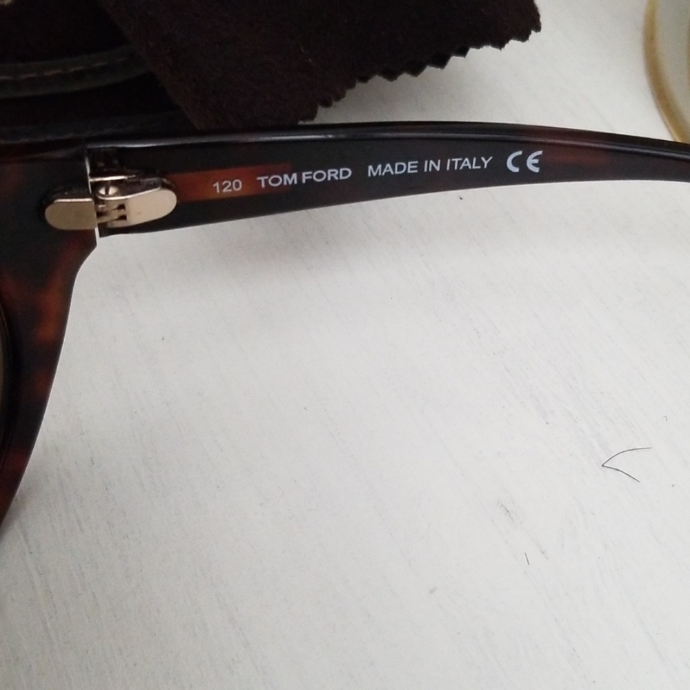 Tom Ford Tortoiseshell Sunglasses - image 5